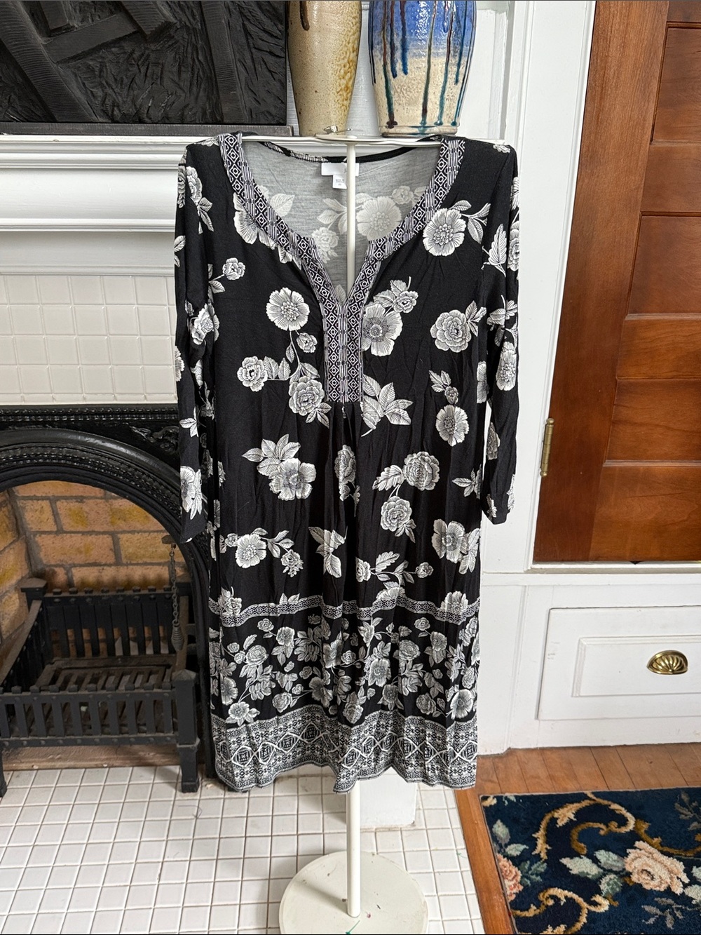 J. Jill Split v neck floral dress- worn a few times